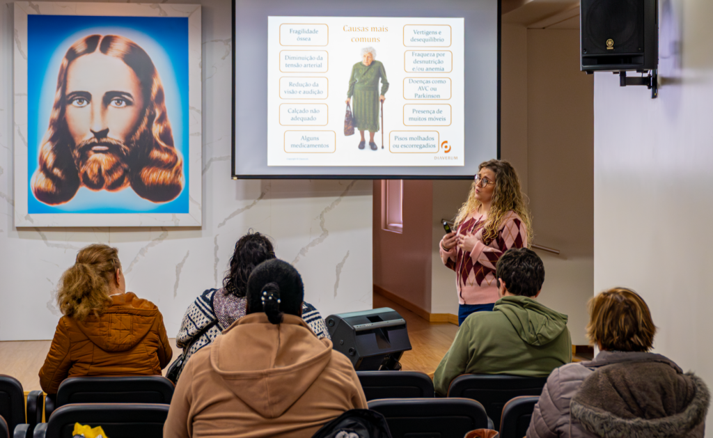 "Prevenção de quedas" no Programa Um Passo em Frente